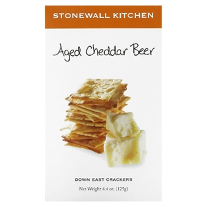 Stonewall Kitchen, Down East Crackers, выдержанное пиво с чеддером, 125 г (4,4 унции) (Товар снят с продажи) 