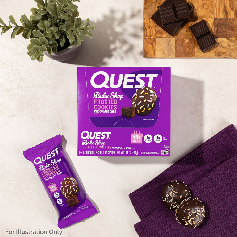 Quest Nutrition, Bake Shop, глазированное печенье, шоколадный торт, 8 пакетиков по 50 г (1,76 унции)