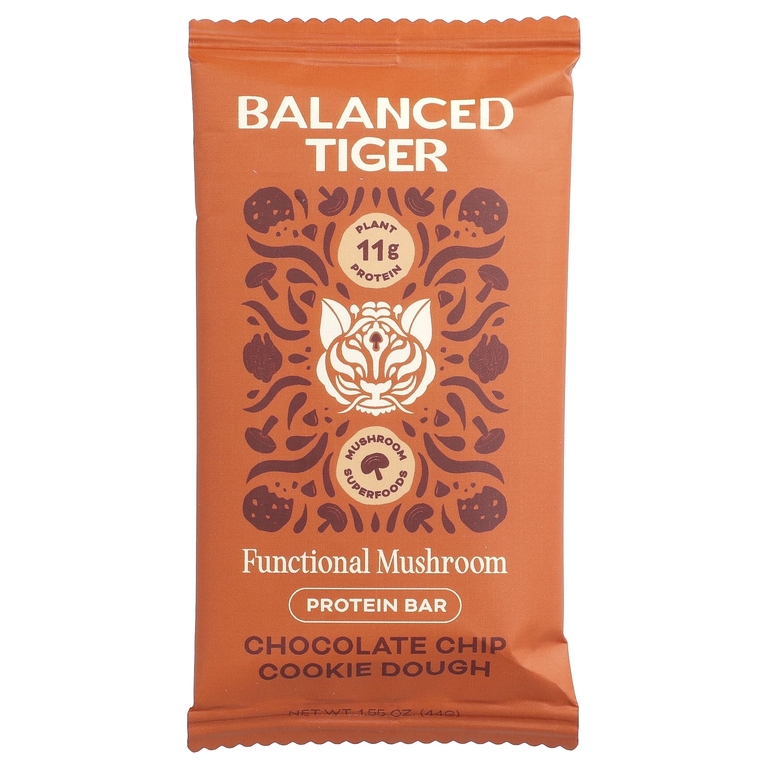 Balanced Tiger, протеиновый батончик, тесто для печенья с шоколадной крошкой, 12 батончиков по 44 г (1,55 унции)