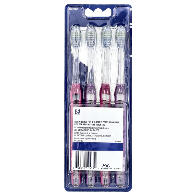 Oral-B, Улучшенная зубная щетка, среднего размера, 4 шт. В упаковке